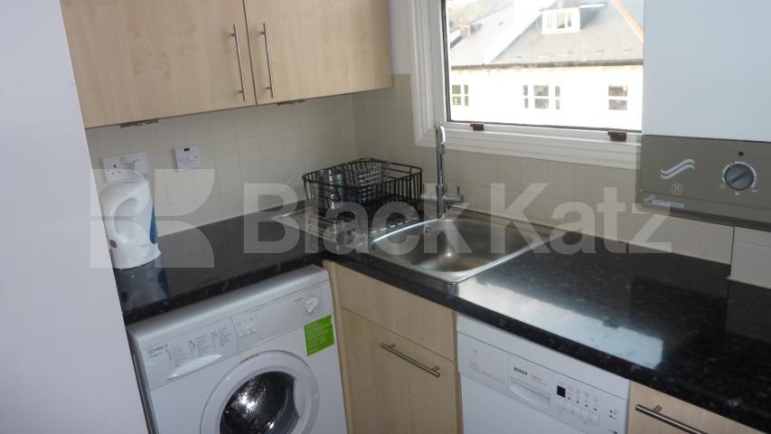 			NEW INSTRUCTION!, 1 Bedroom, 1 bath, 1 reception Flat			 Belsize Square, BELSIZE PARK